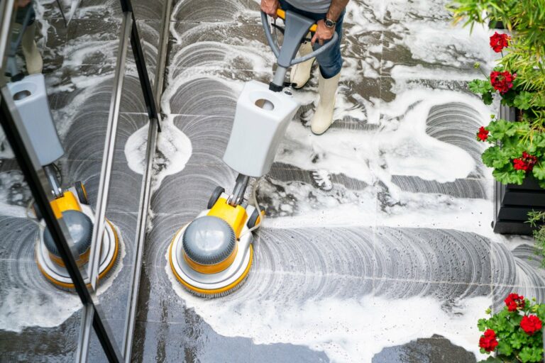 The Benefits of Professional House Washing